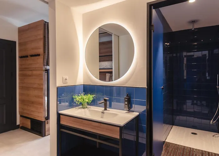 Albergue Latroupe La Granja Bilbao